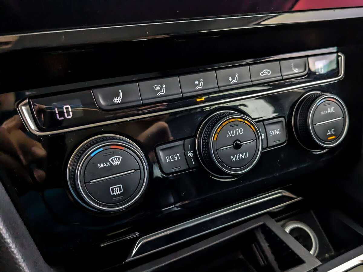 Фольксваген Пассат б/у, 2017, Роботизированная. Фото: #25