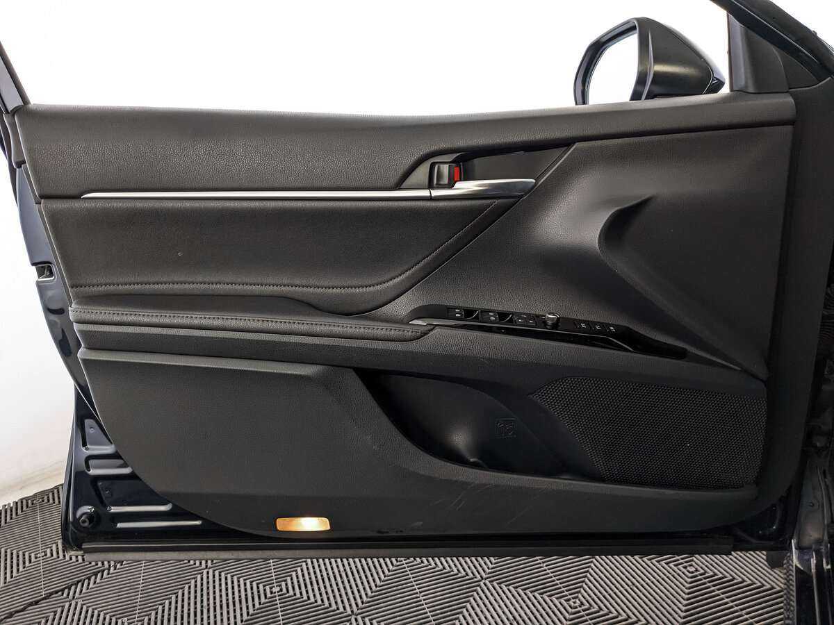 Тойота Камри б/у, 2018, Автоматическая. Фото: #14