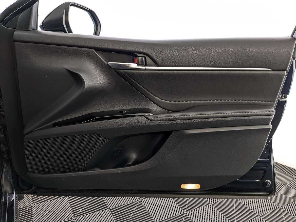 Тойота Камри б/у, 2018, Автоматическая. Фото: #20