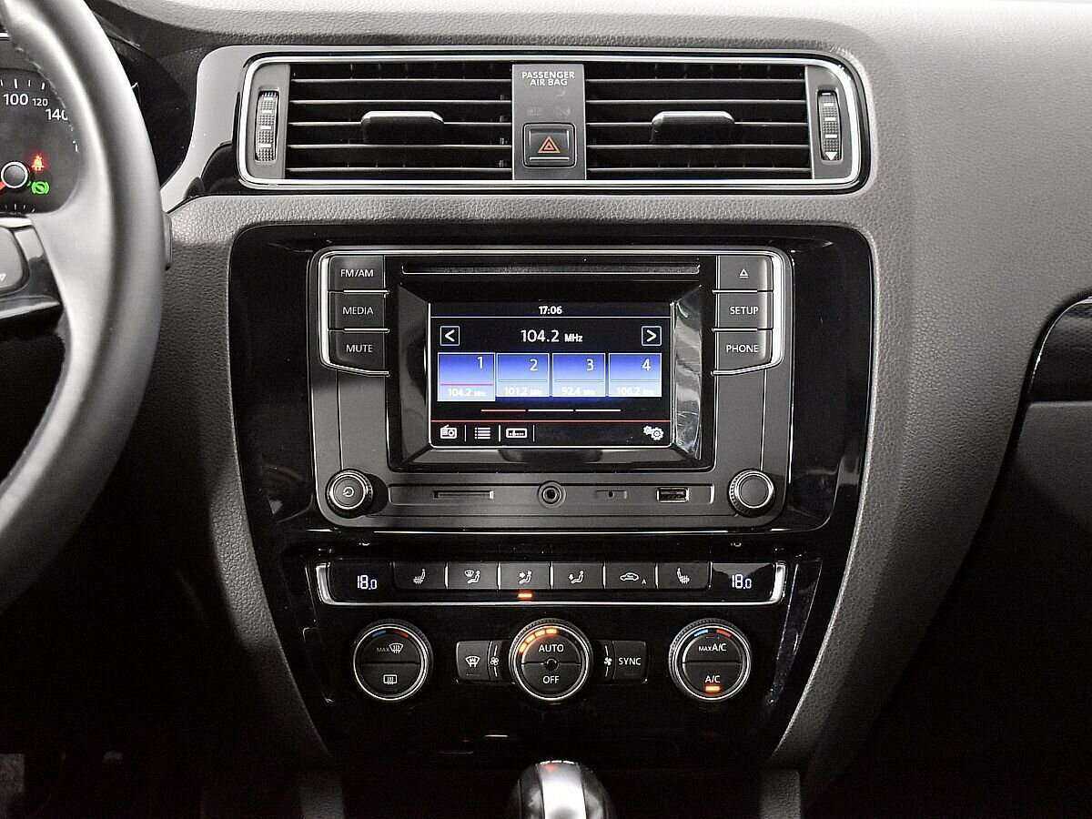 Фольксваген Джетта б/у, 2017, Роботизированная. Фото: #11