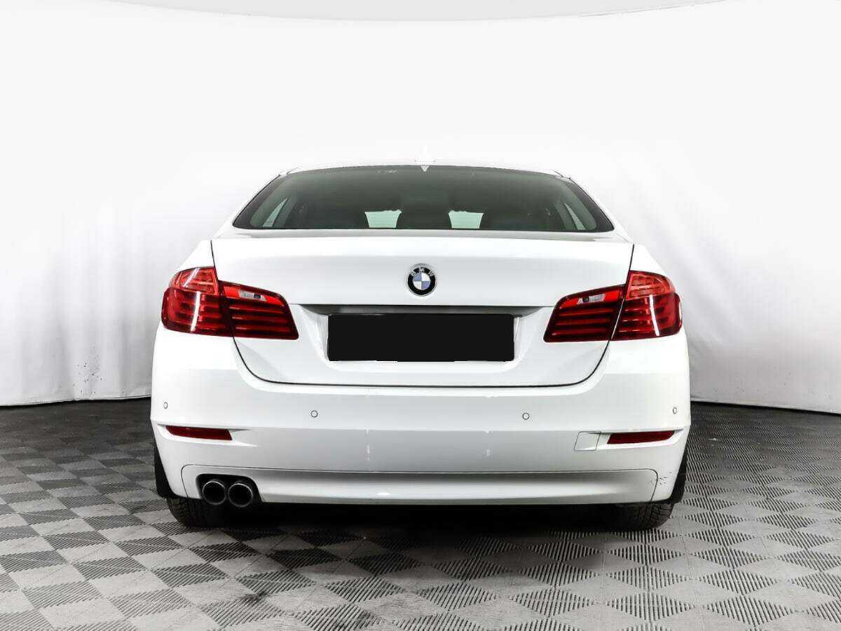 БМВ 5 серии б/у, 2015, Автоматическая. Фото: #4