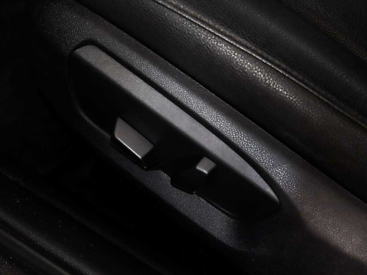 БМВ 5 серии б/у, 2015, Автоматическая. Фото: #7