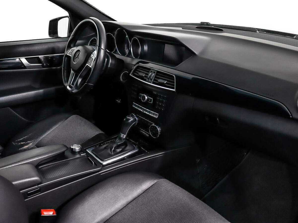 Мерседес-Бенц Ц-Класс б/у, 2013, Автоматическая. Фото: #10