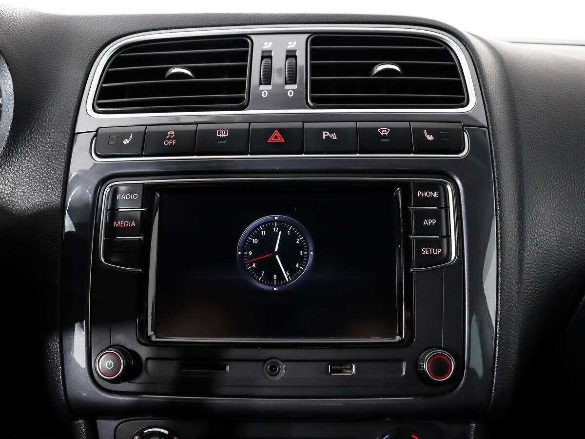 Фольксваген Поло б/у, 2018, Роботизированная. Фото: #12