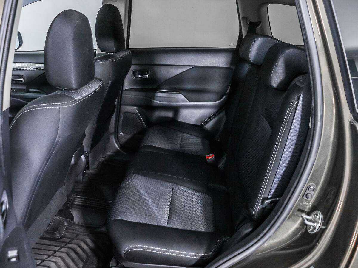 Митсубиши Оутлэндер б/у, 2018, Вариатор. Фото: #8