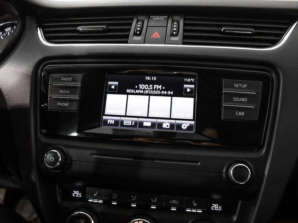 Шкода Октавия б/у, 2015, Роботизированная. Фото: #12