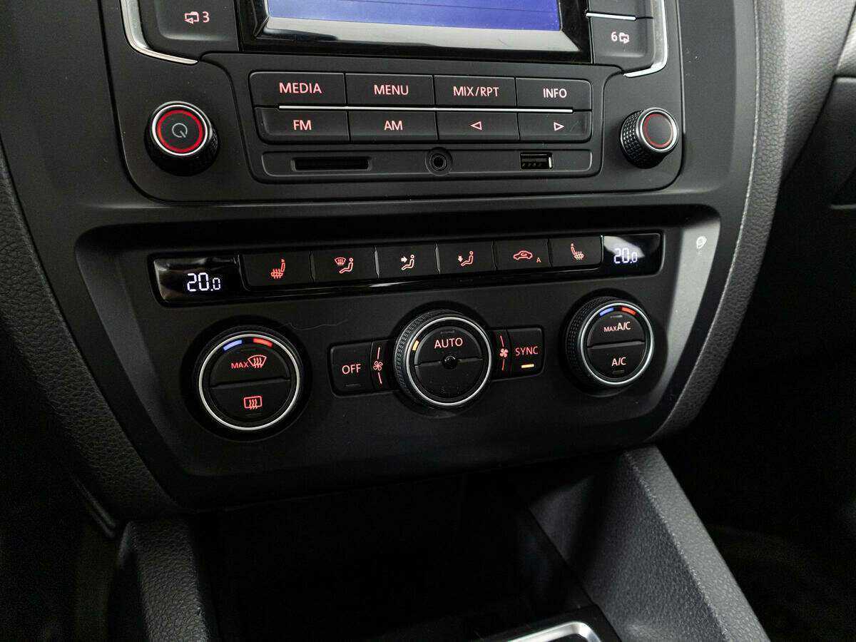 Фольксваген Джетта б/у, 2015, Механическая. Фото: #14