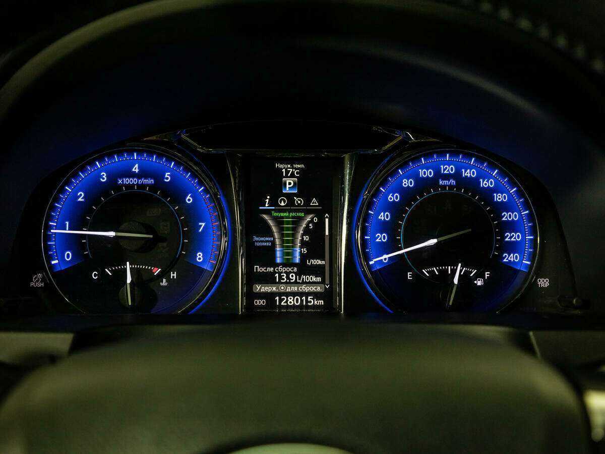 Тойота Камри б/у, 2015, Автоматическая. Фото: #10