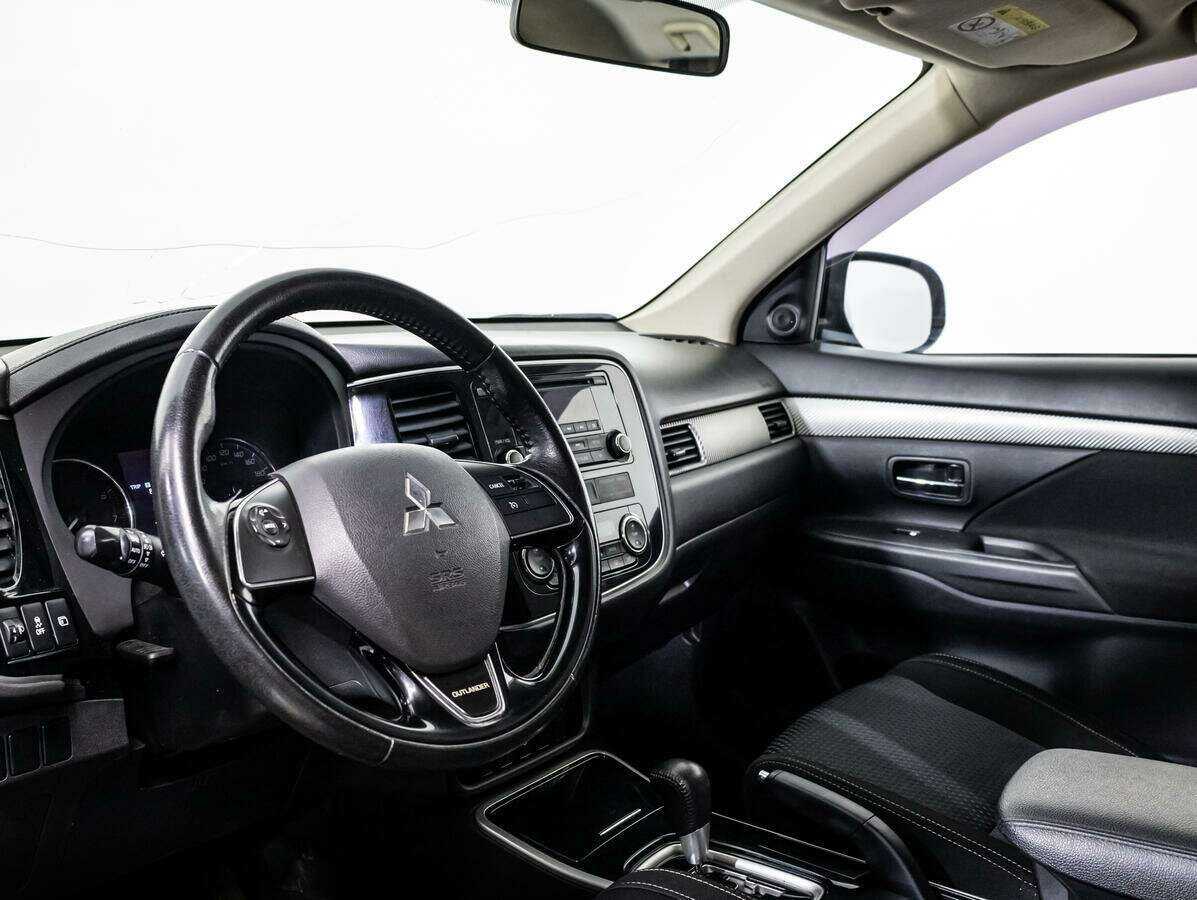 Митсубиши Оутлэндер б/у, 2017, Вариатор. Фото: #8