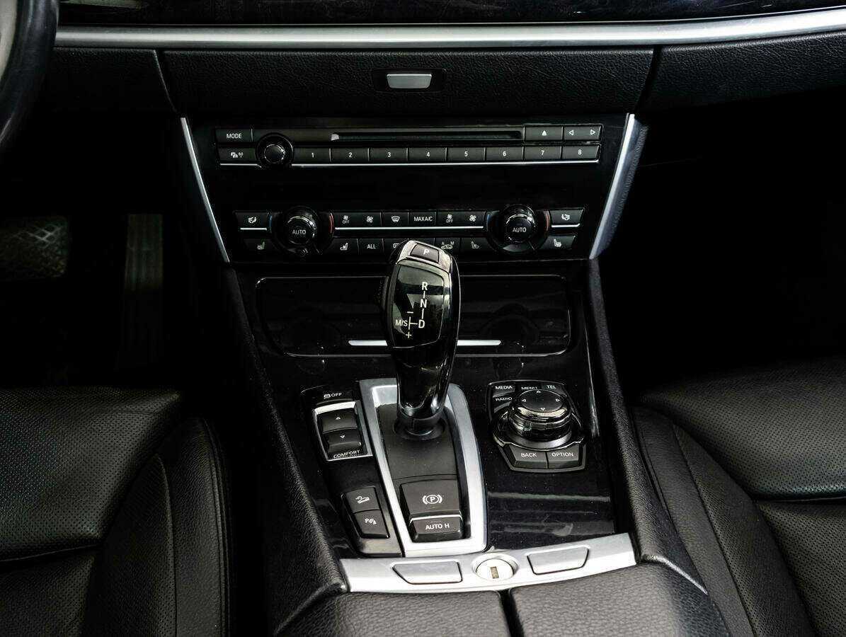 БМВ 5 серии б/у, 2012, Автоматическая. Фото: #14