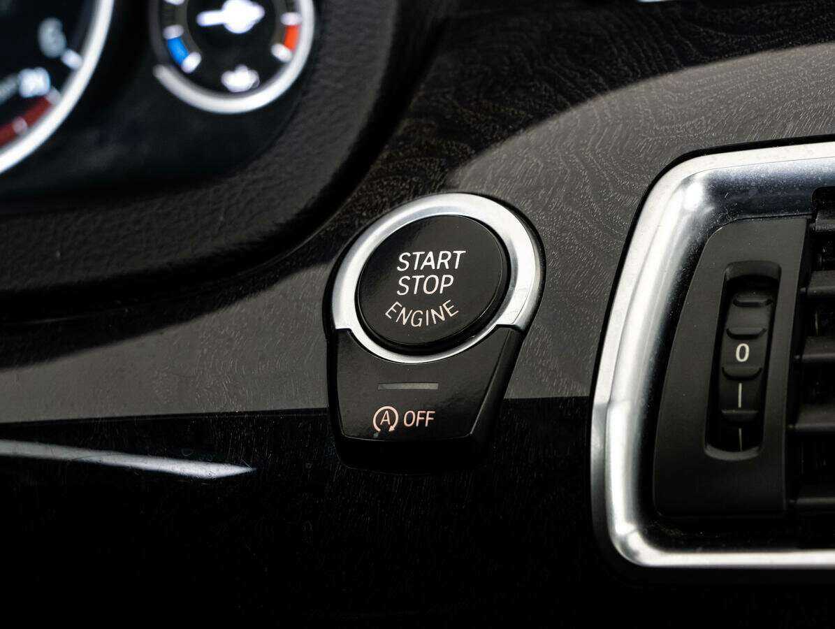 БМВ 5 серии б/у, 2012, Автоматическая. Фото: #18