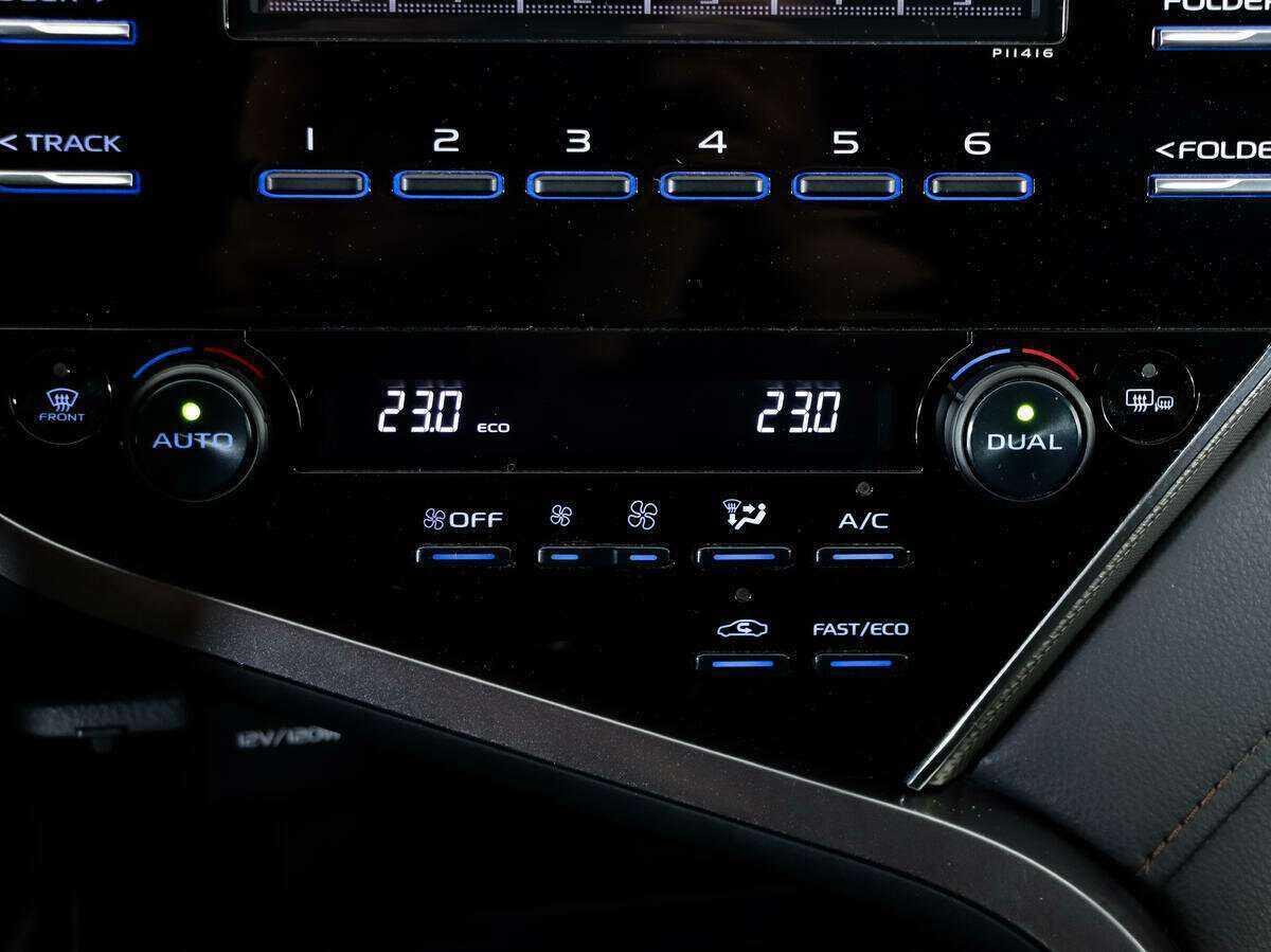 Тойота Камри б/у, 2019, Автоматическая. Фото: #12