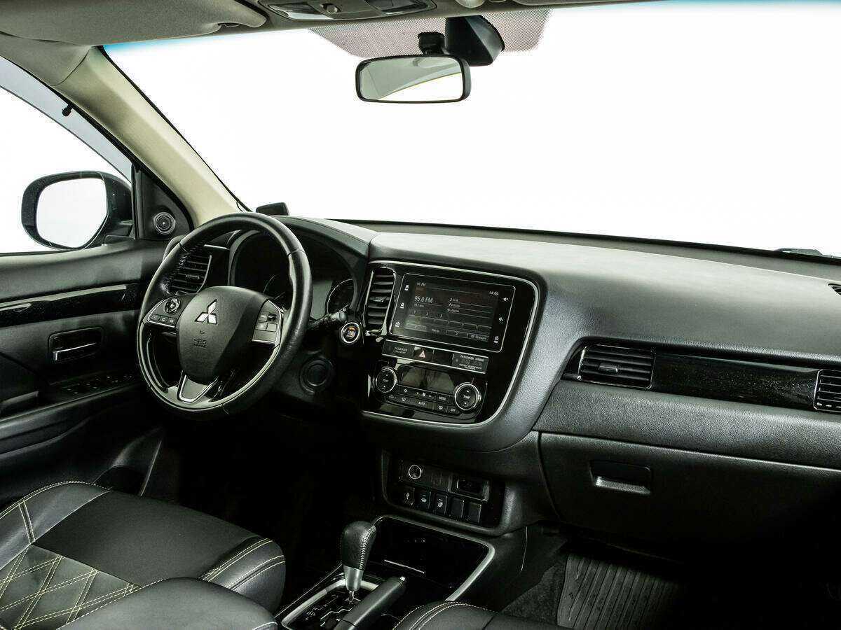 Митсубиши Оутлэндер б/у, 2019, Вариатор. Фото: #6