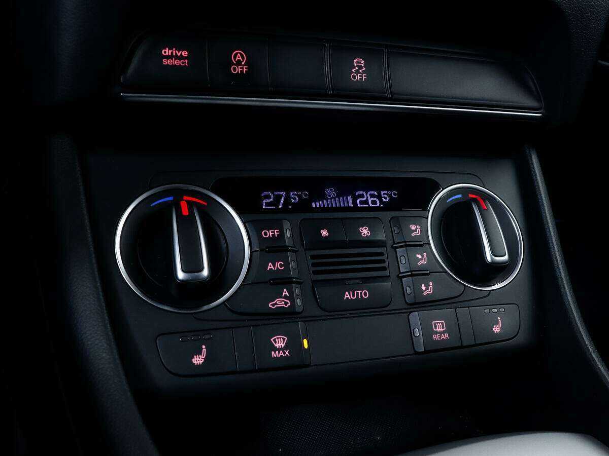 Ауди К3 б/у, 2016, Роботизированная. Фото: #15