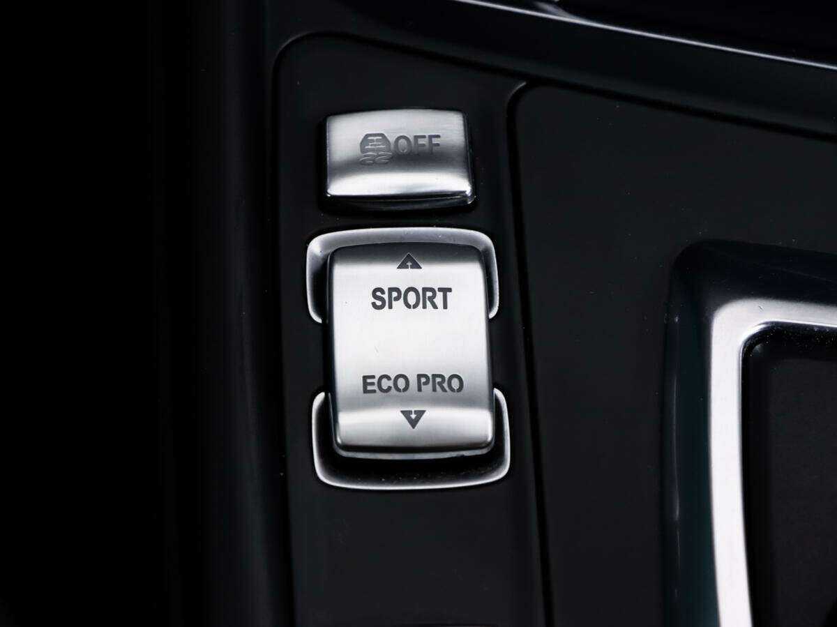 БМВ 3 серии б/у, 2012, Автоматическая. Фото: #15