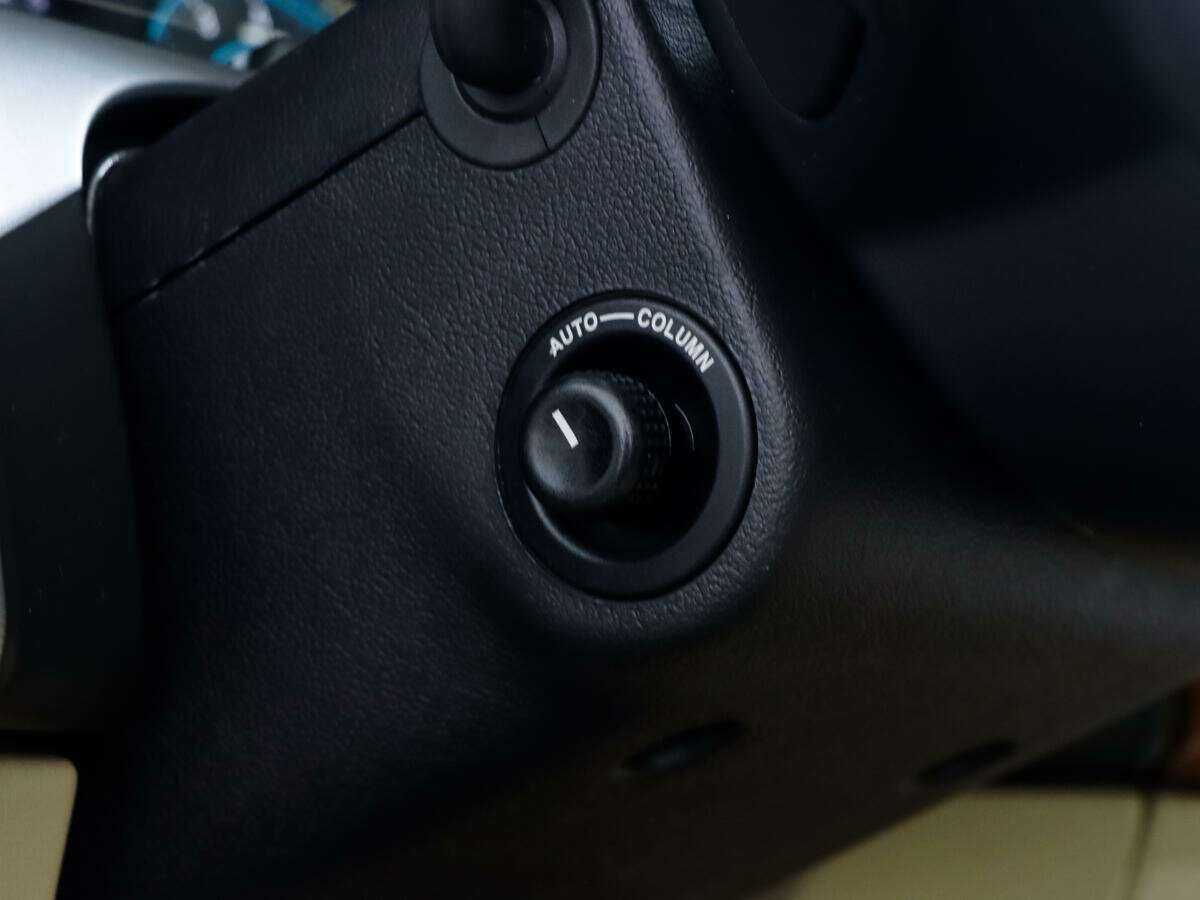 Ягуар ИксФ б/у, 2013, Автоматическая. Фото: #9