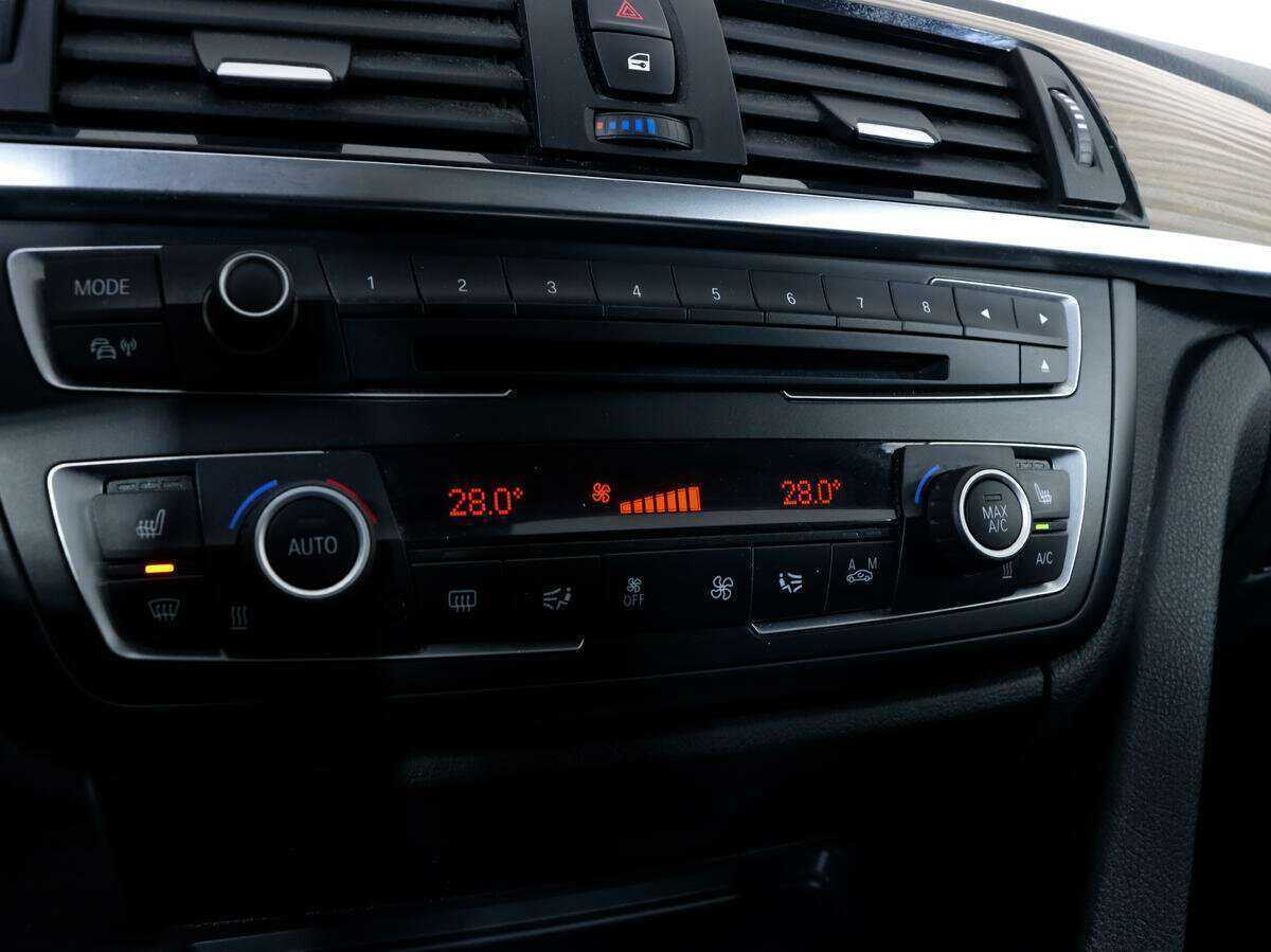 БМВ 3 серии б/у, 2014, Автоматическая. Фото: #11