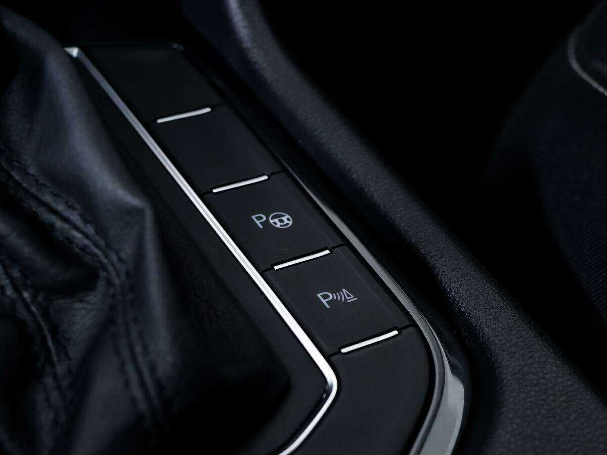 Фольксваген Тигуан б/у, 2018, Роботизированная. Фото: #12