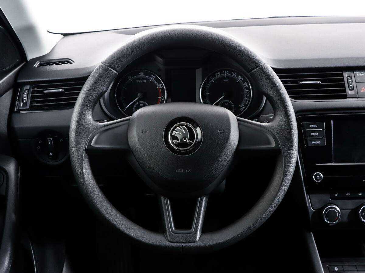 Шкода Октавия б/у, 2018, Механическая. Фото: #9