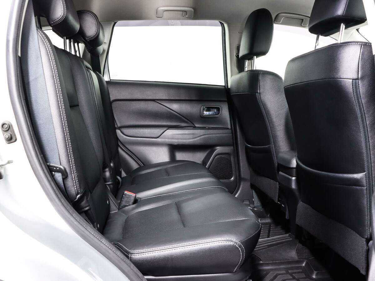 Митсубиши Оутлэндер б/у, 2018, Вариатор. Фото: #12