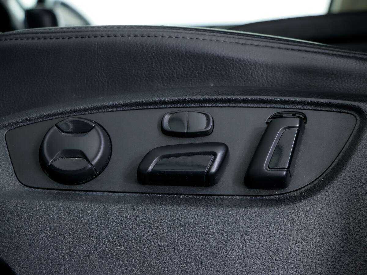 Фольксваген Туарег б/у, 2016, Автоматическая. Фото: #11