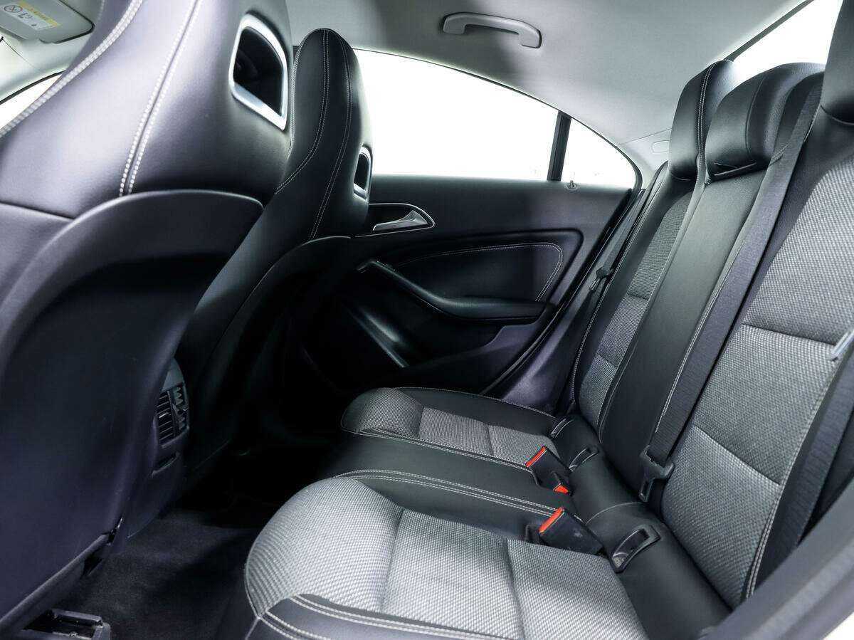 Мерседес-Бенц КЛА б/у, 2015, Роботизированная. Фото: #9