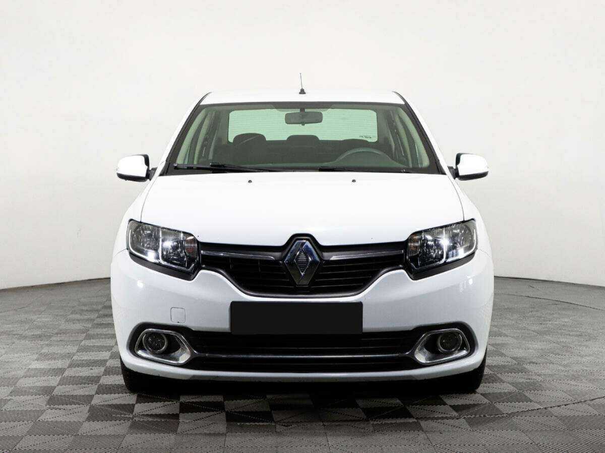 Рено Логан б/у, 2017, Механическая. Фото: #1