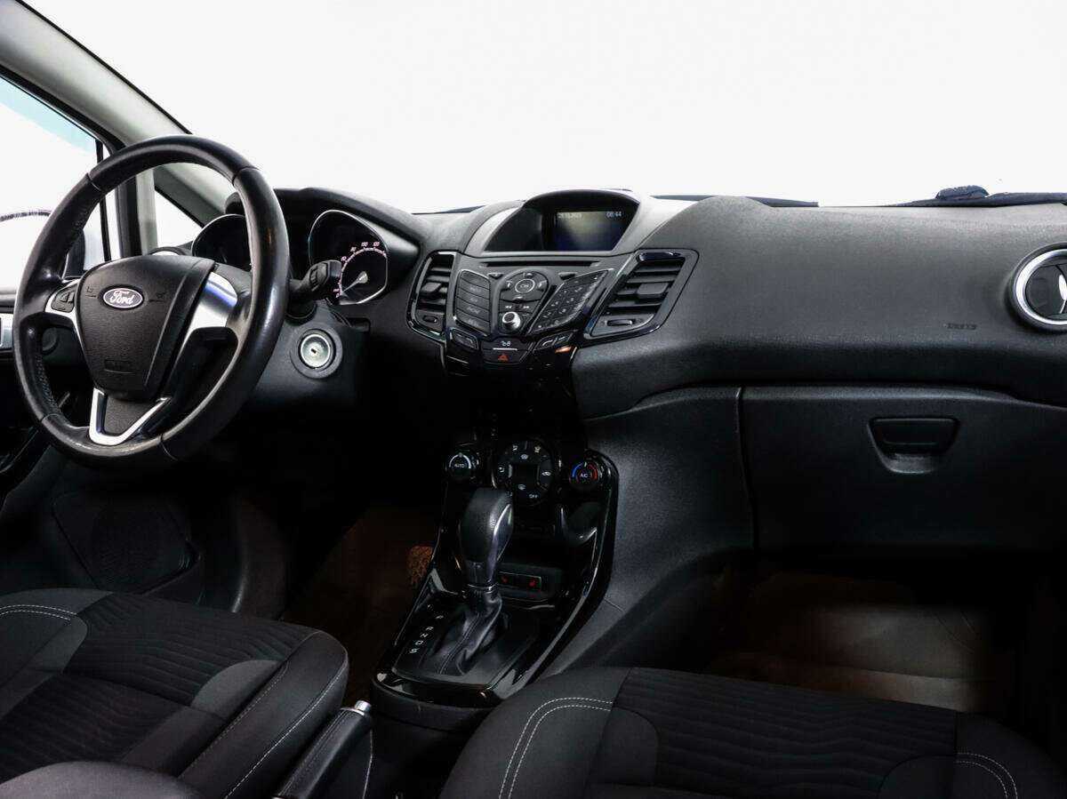 Форд Фиеста б/у, 2015, Роботизированная. Фото: #8