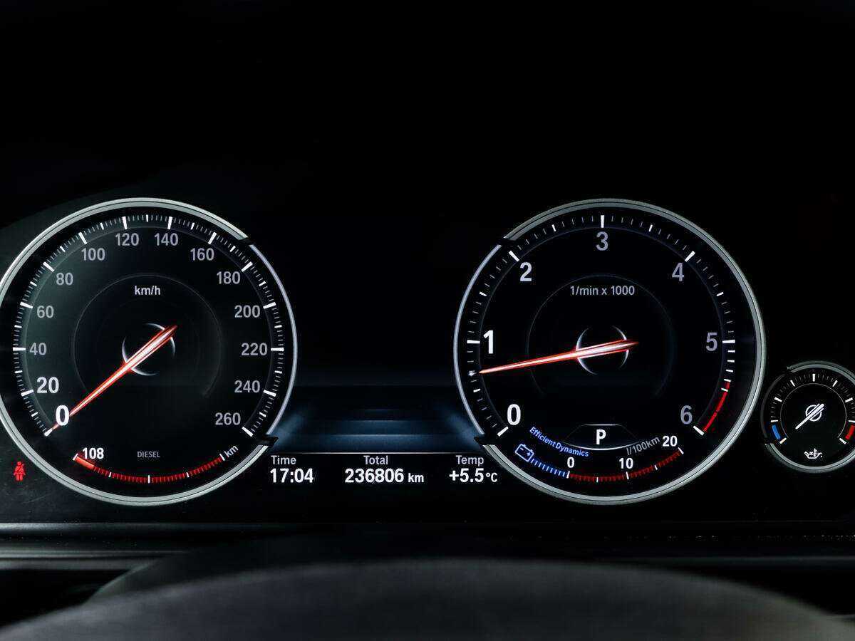 БМВ 5 серии б/у, 2013, Автоматическая. Фото: #23