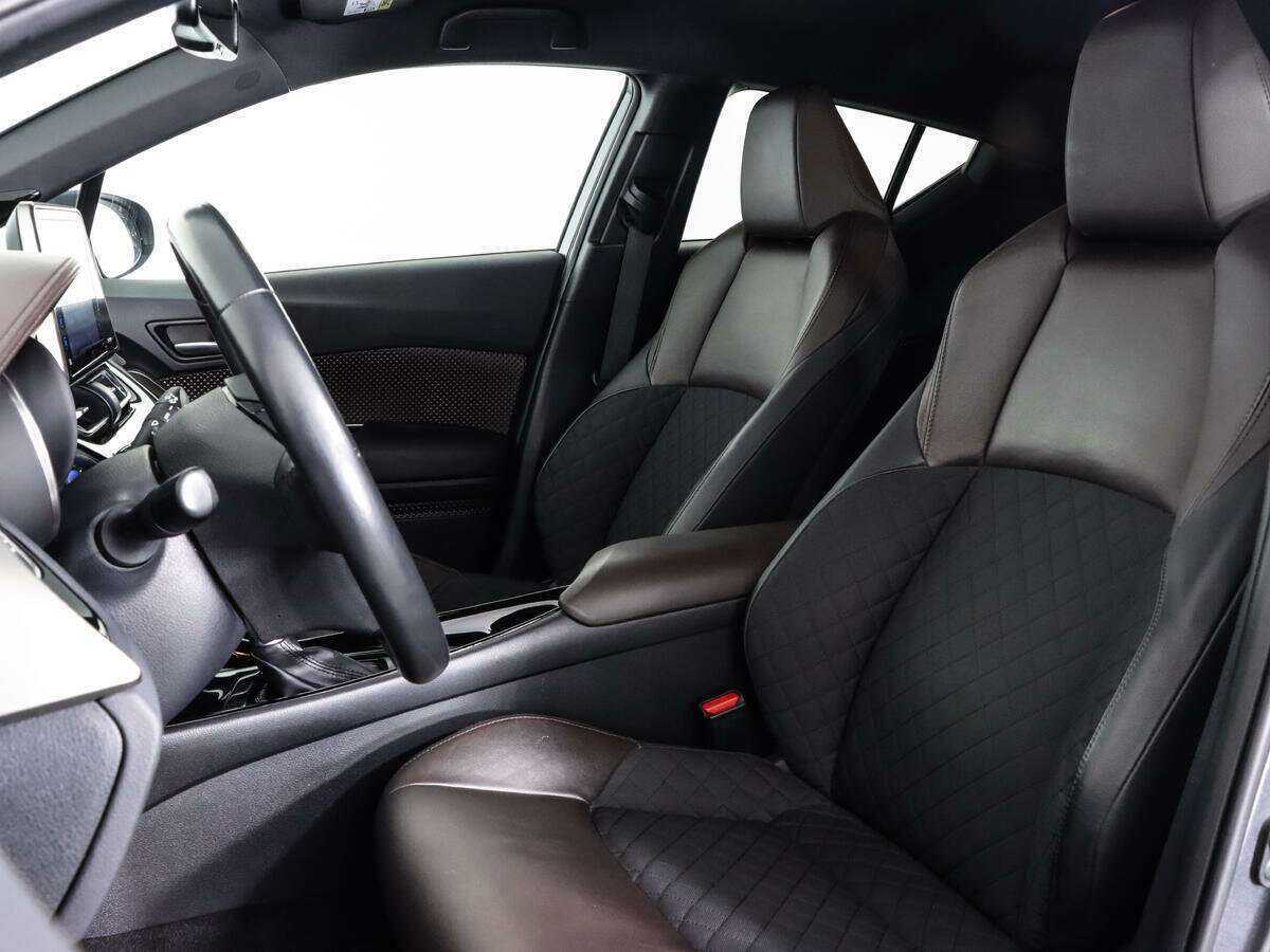 Тойота Ц-ШР б/у, 2018, Вариатор. Фото: #17