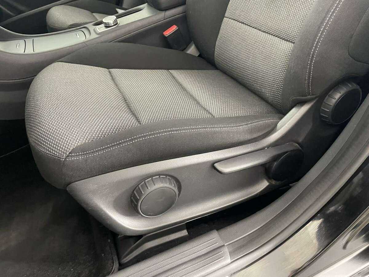 Мерседес-Бенц А-Класс б/у, 2014, Роботизированная. Фото: #9