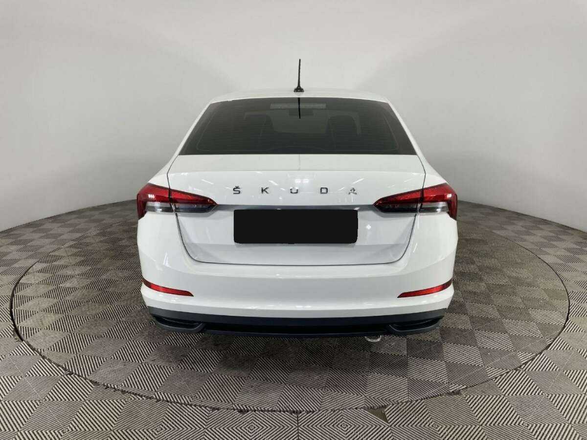 Шкода Рапид б/у, 2021, Механическая. Фото: #2