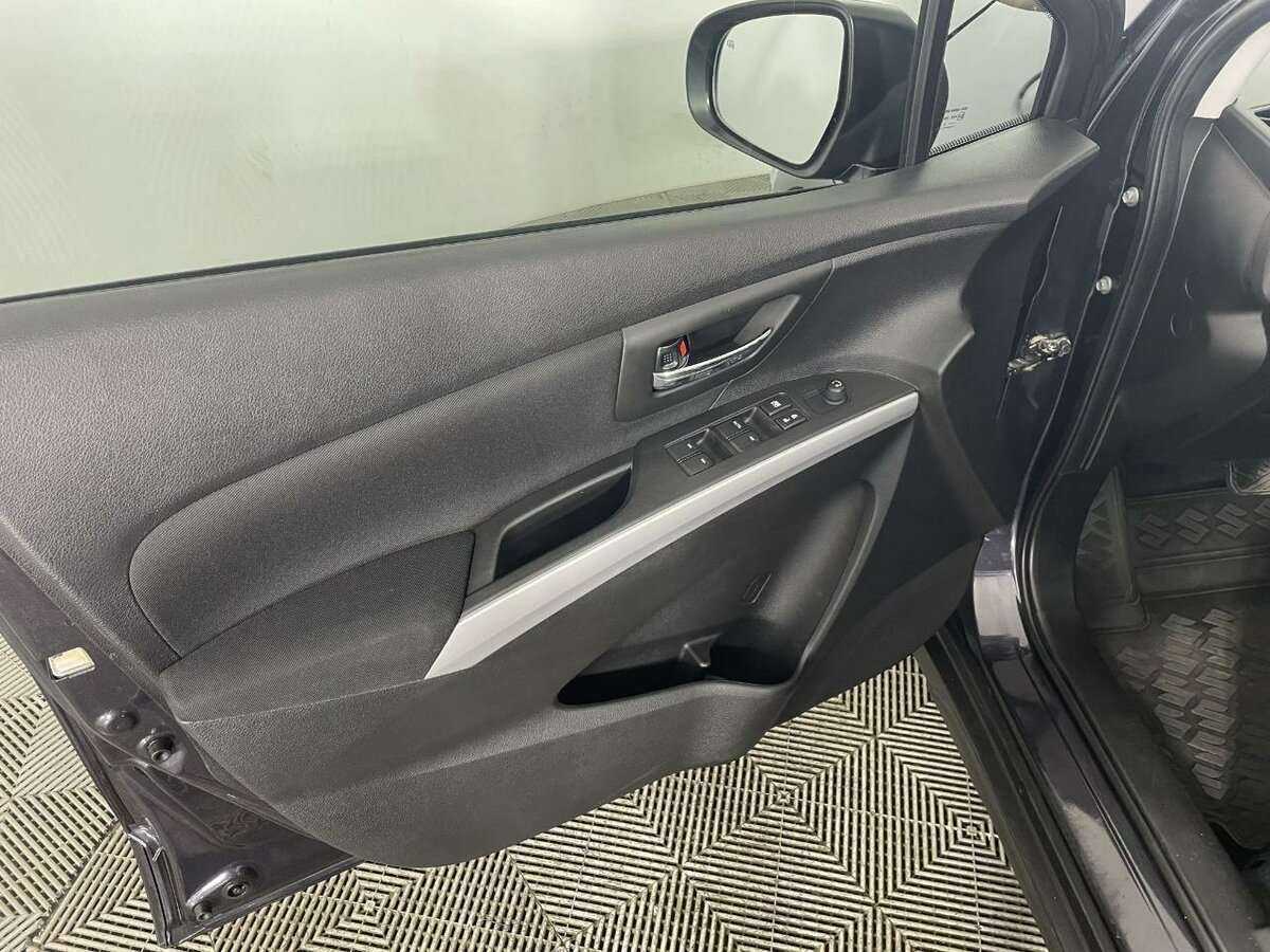 Сузуки С-Икс4 б/у, 2014, Вариатор. Фото: #7