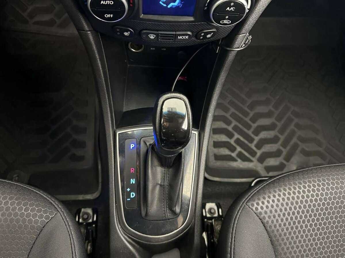 Хендай Солярис б/у, 2016, Автоматическая. Фото: #11