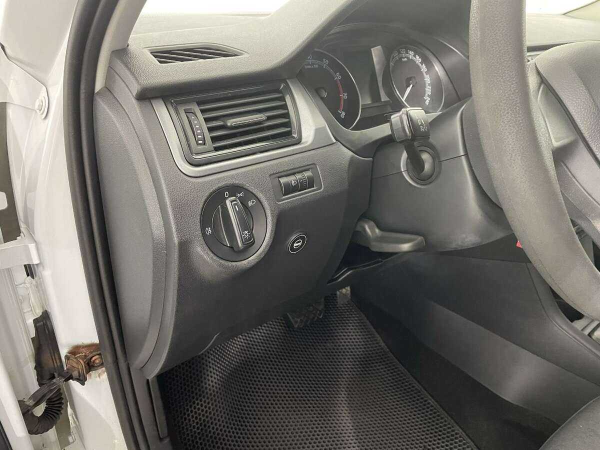 Шкода Рапид б/у, 2019, Автоматическая. Фото: #8