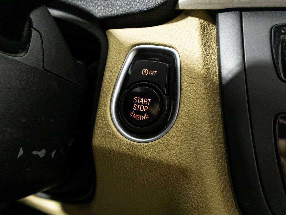 БМВ 3 серии б/у, 2014, Автоматическая. Фото: #15