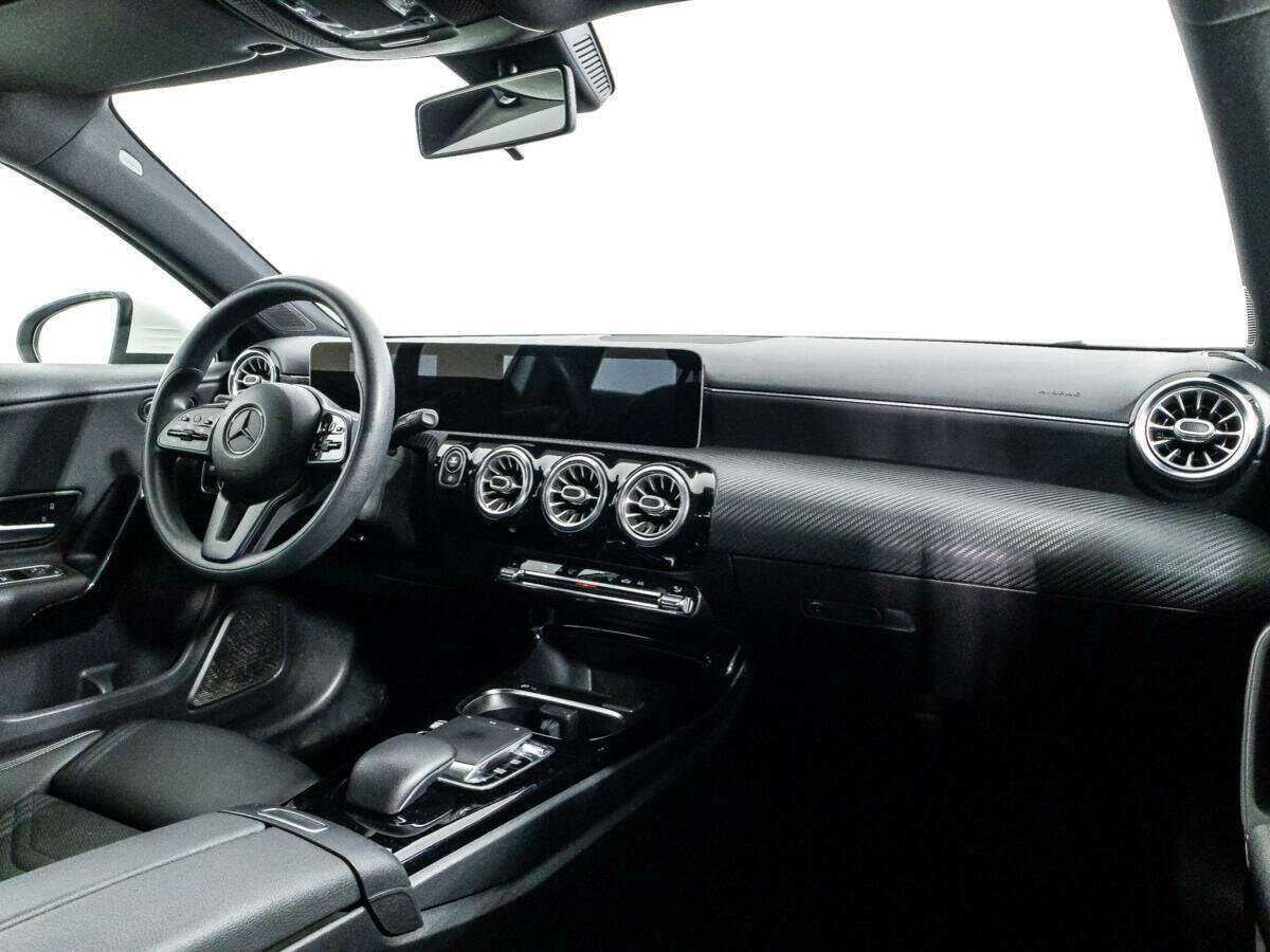 Мерседес-Бенц А-Класс б/у, 2018, Роботизированная. Фото: #8