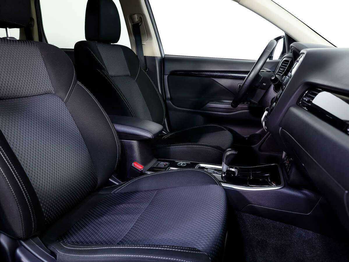 Митсубиши Оутлэндер б/у, 2018, Вариатор. Фото: #11