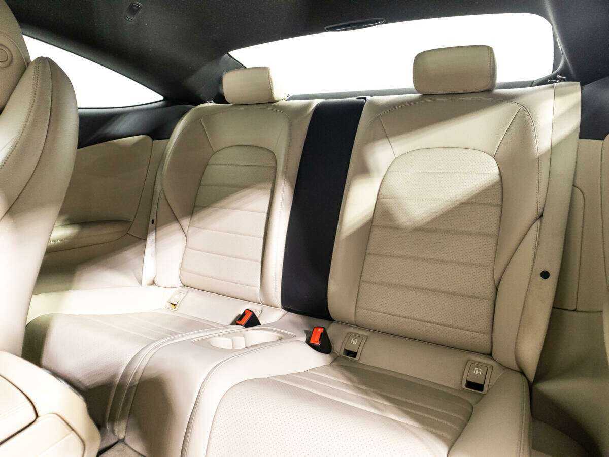 Мерседес-Бенц Ц-Класс б/у, 2017, Автоматическая. Фото: #9