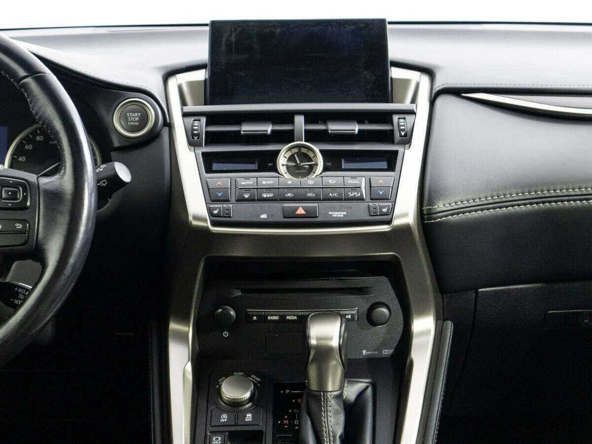 Лексус Н-Икс б/у, 2015, Вариатор. Фото: #13