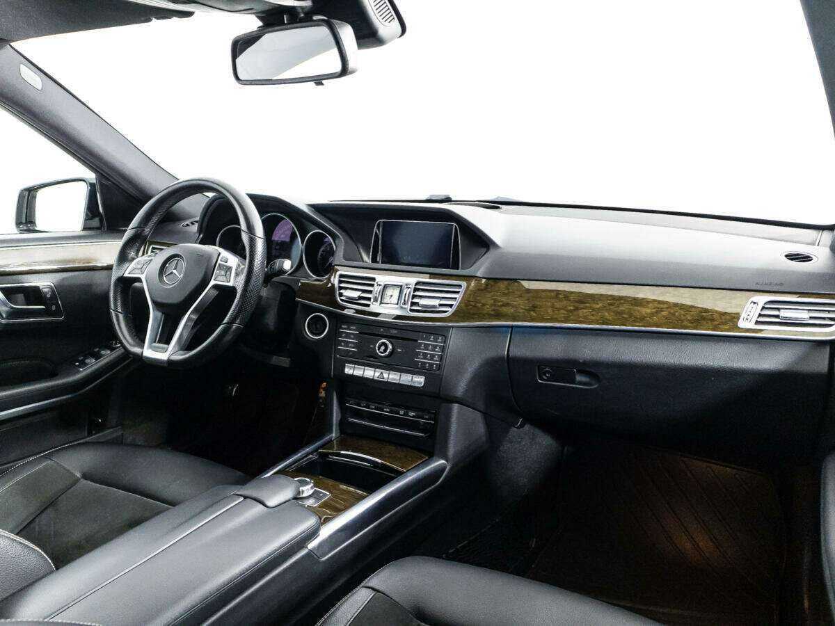 Мерседес-Бенц Е-Класс б/у, 2015, Автоматическая. Фото: #8