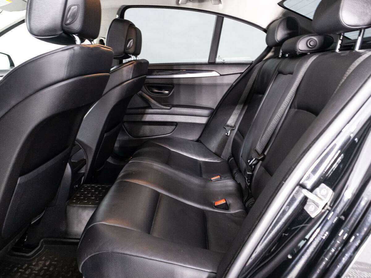 БМВ 5 серии б/у, 2012, Автоматическая. Фото: #9