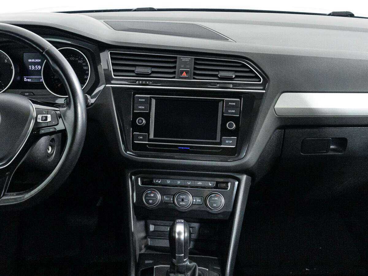 Фольксваген Тигуан б/у, 2017, Роботизированная. Фото: #13