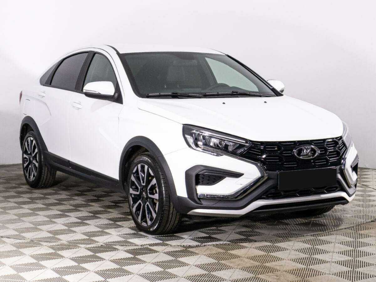 Лада (ВАЗ) Веста б/у, 2023, Механическая. Фото: #2