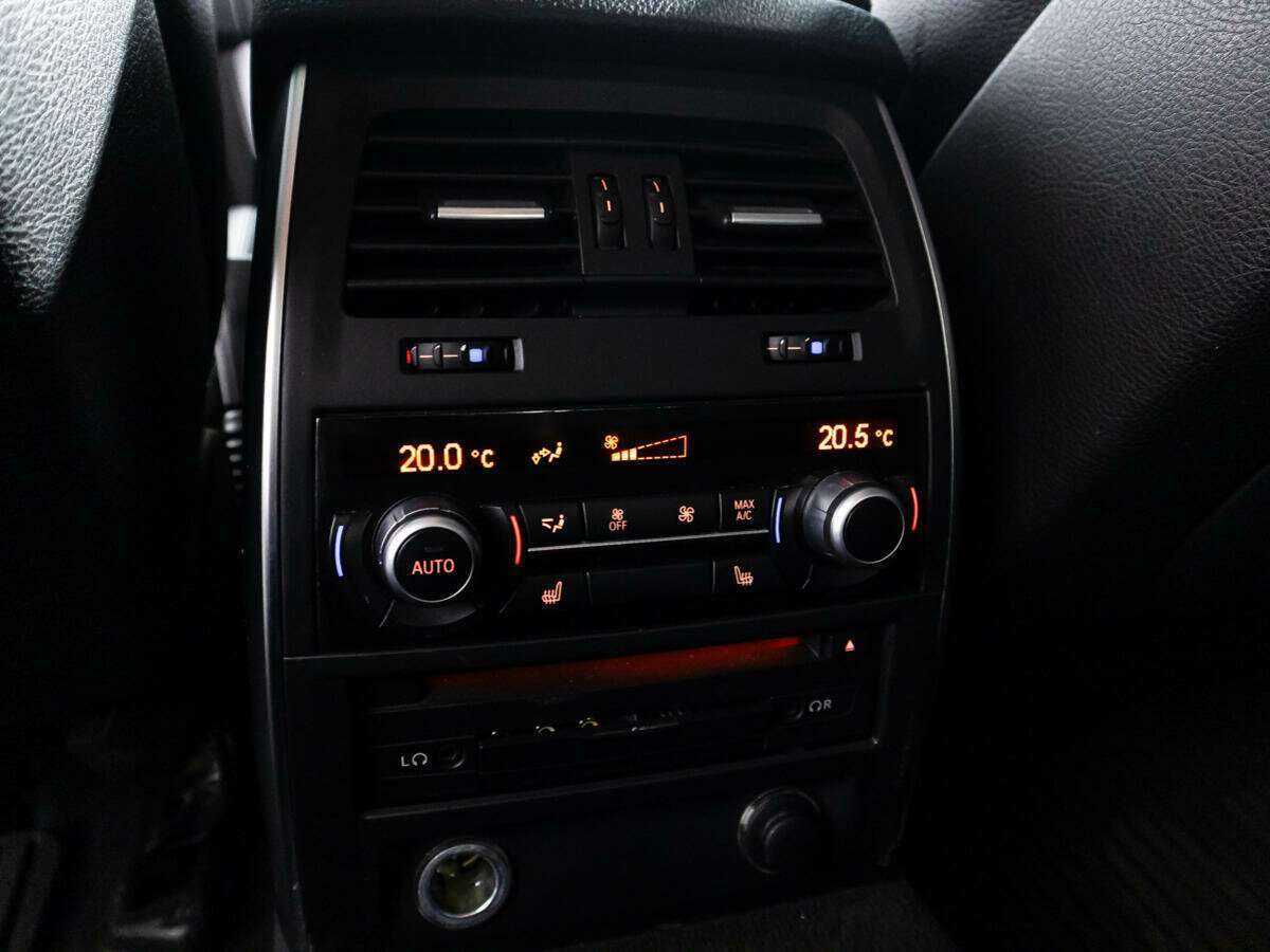 БМВ 5 серии б/у, 2012, Автоматическая. Фото: #19