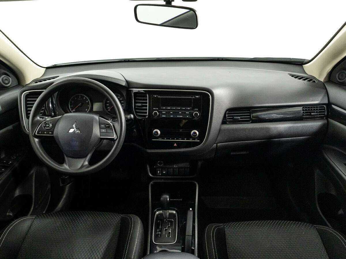 Митсубиши Оутлэндер б/у, 2020, Вариатор. Фото: #12