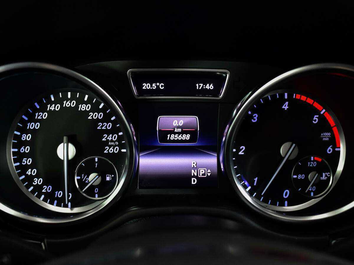 Мерседес-Бенц М-Класс б/у, 2013, Автоматическая. Фото: #10