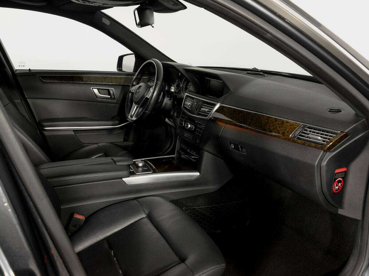 Мерседес-Бенц Е-Класс б/у, 2012, Автоматическая. Фото: #8