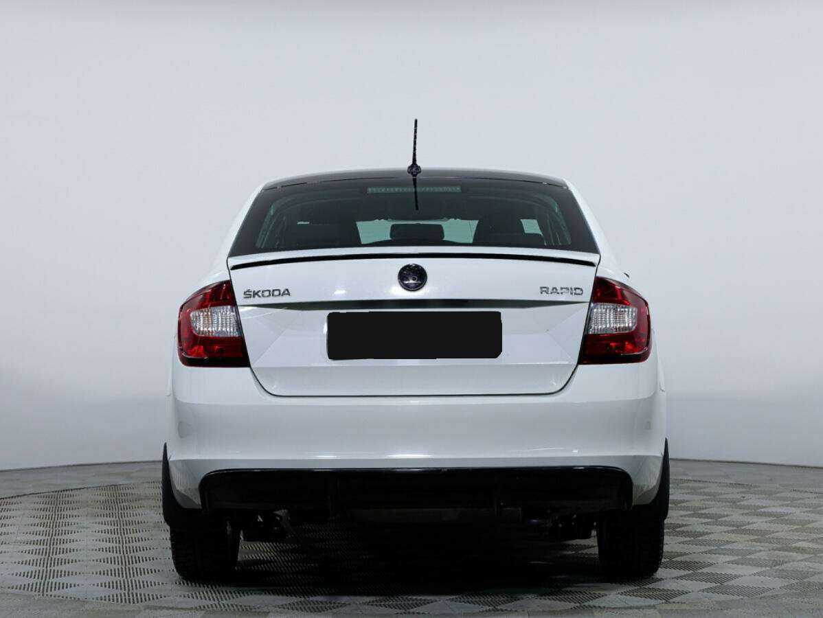 Шкода Рапид б/у, 2015, Роботизированная. Фото: #5