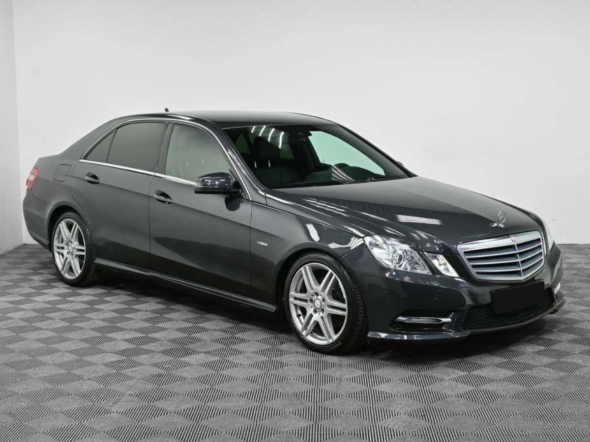 Мерседес-Бенц Е-Класс б/у, 2012, Автоматическая. Фото: #2